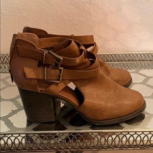 Tan Soda booties